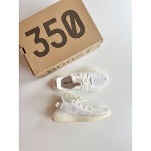 NIB 2018 ADIDAS x YEEZY Boost 350 V2 Triple White Knit Sneakers, Size 7.5
